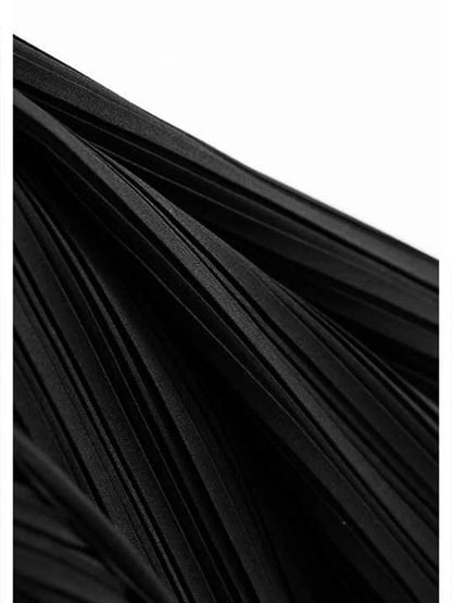 Women Black Pleated Stitch Big Size T-shirt New Round Neck Long Flare Sleeve  Fashion Tide  Spring Autumn