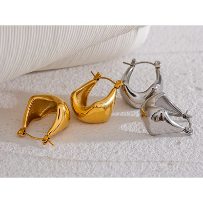 Half Empty Geometric 
Hoop Earrings