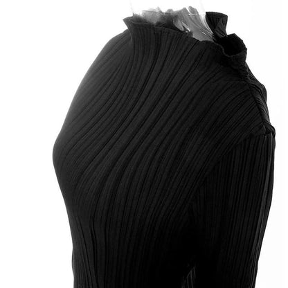 Women Black Pleated Stitch Big Size T-shirt New Round Neck Long Flare Sleeve  Fashion Tide  Spring Autumn